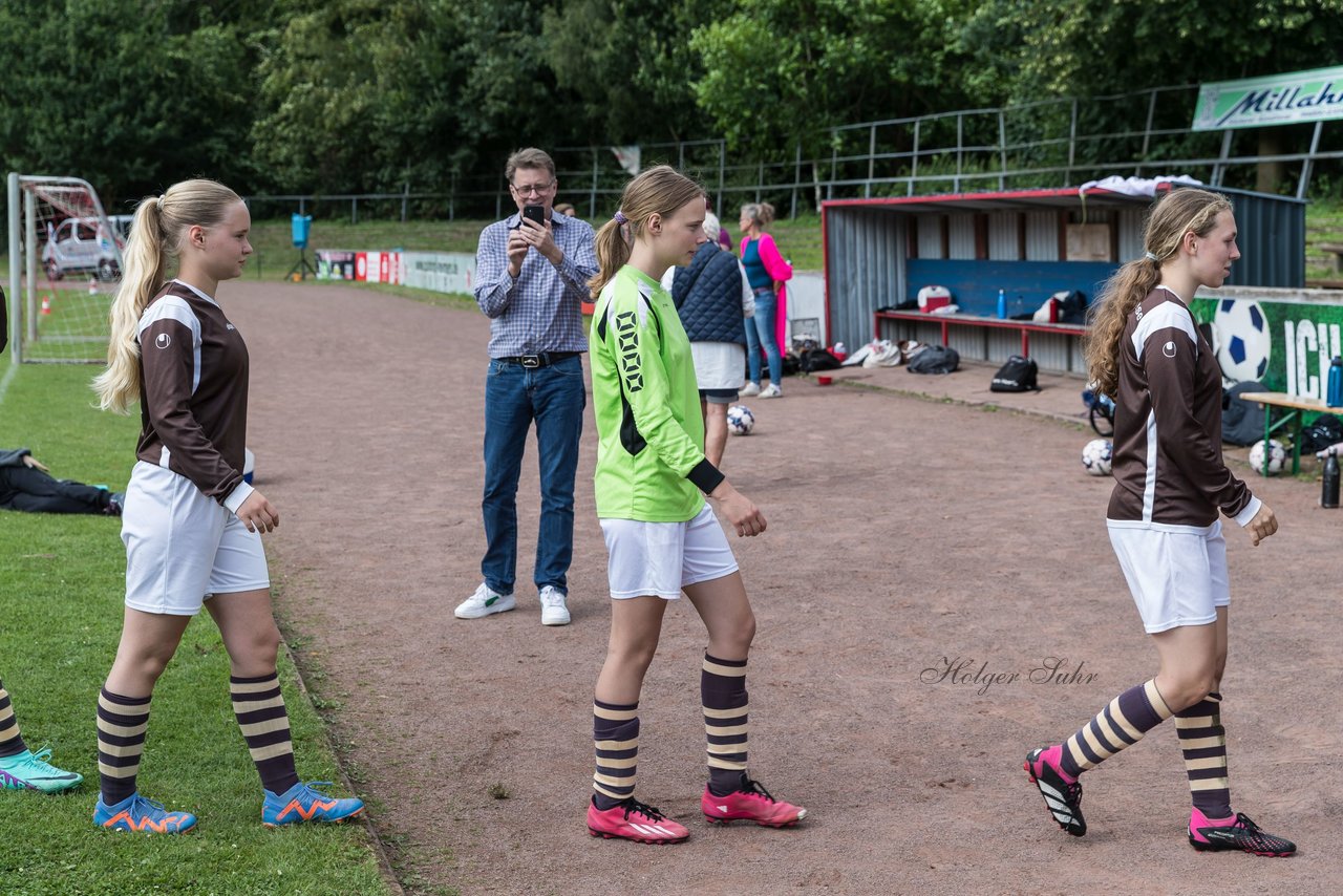 Bild 65 - Loewinnen Cup